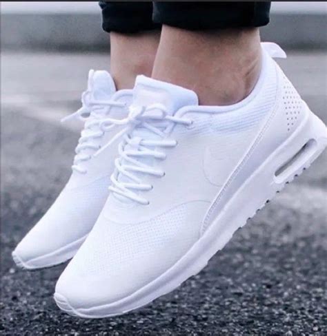 sneaker wit dames nike|most popular women's nike sneakers.